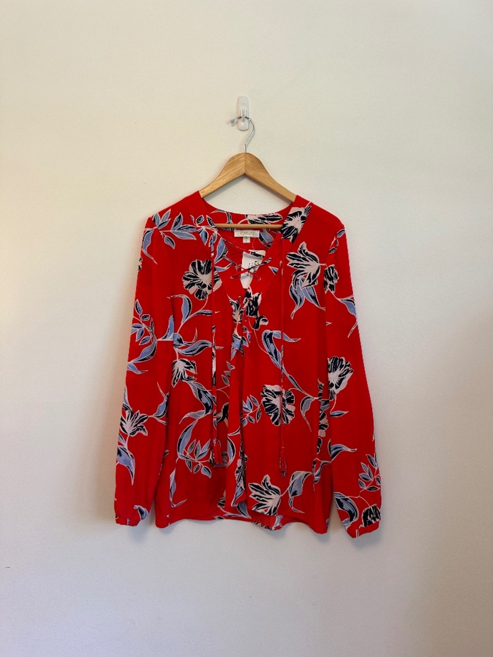 Yumi Kim Red Floral Print Lace-Up Silk Blouse | Size Large